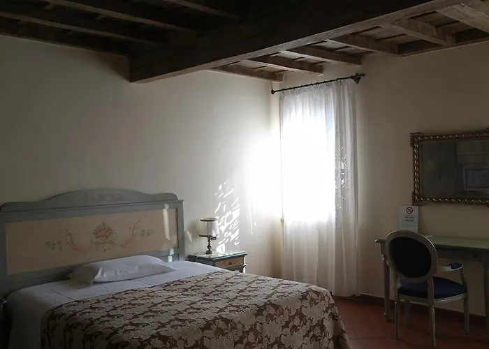 Il Giardino Fiorito Bed & Breakfast 3*