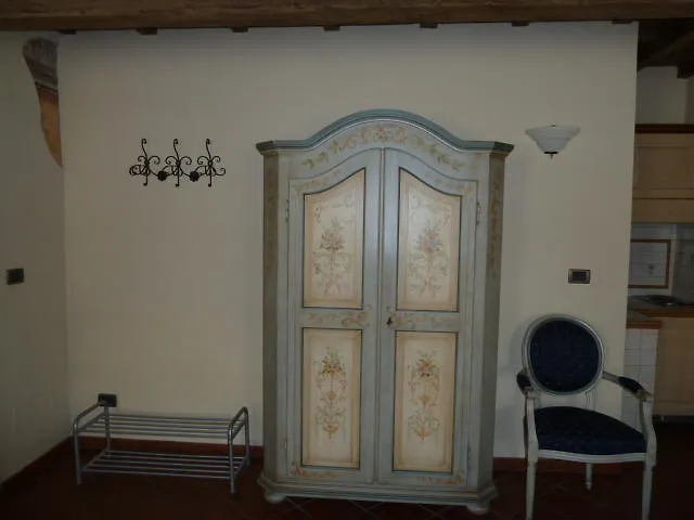 Panzió Il Giardino Fiorito Ferrara